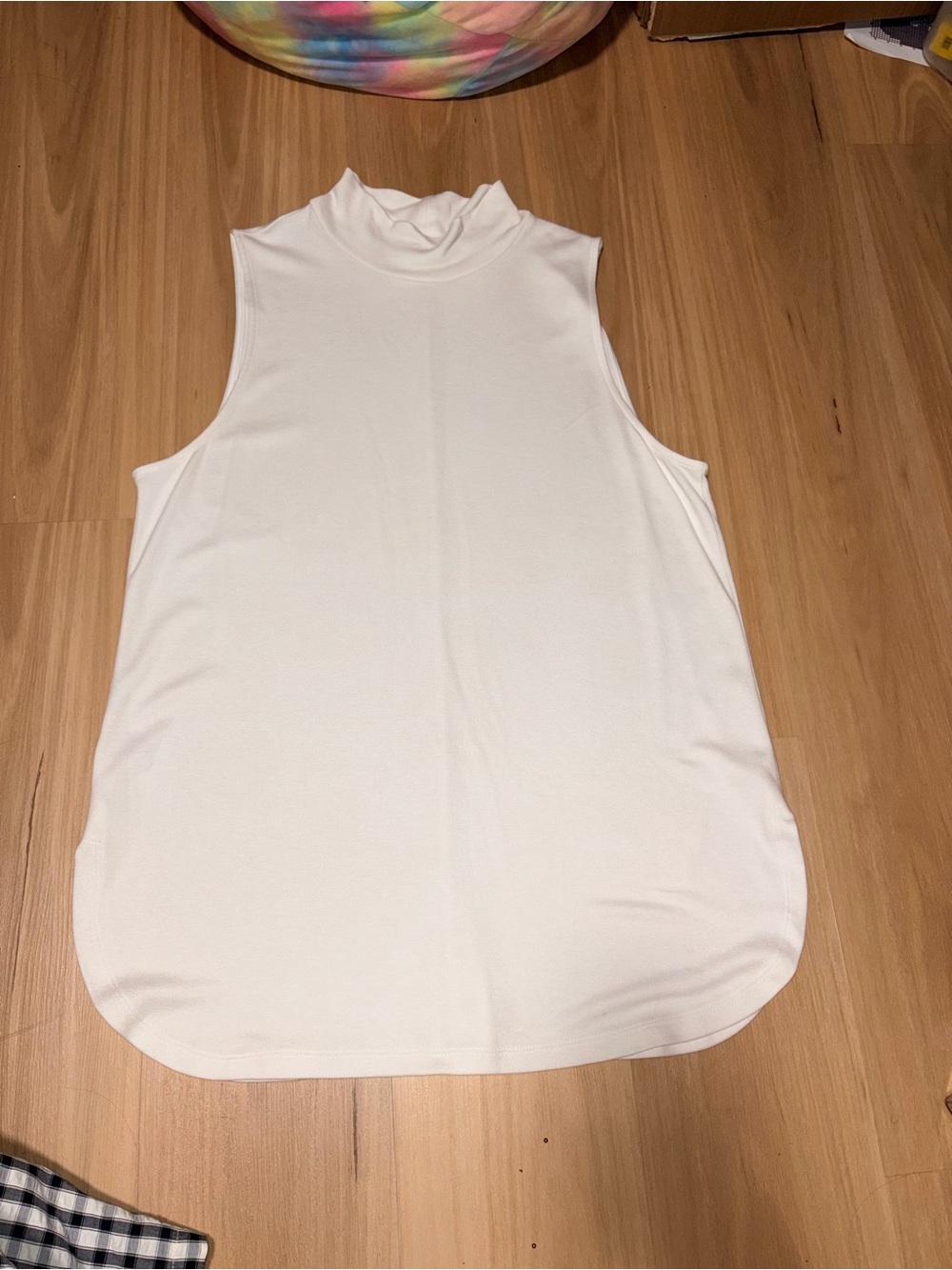 Classic Sleeveless Mock Neck Top - White